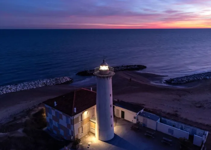 Colorful Attic With Terrace-beahost *